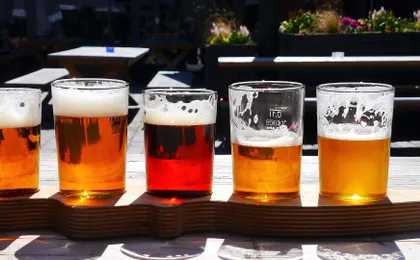Self-Guided Pub Trail, Scavenger Hunt and City Walk in Hoorn