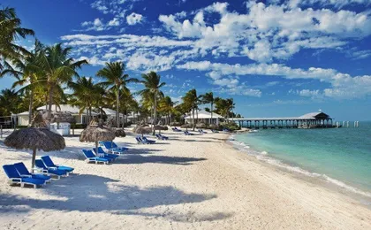 Key West Tour with Glassbottom Boat Ride from Miami Beach