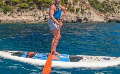 Capri caves and beaches tour on paddleboard