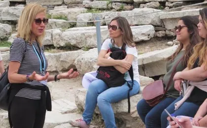 Athens guided tour with lunch and skip-the-line ticket to Acropolis, and museum
