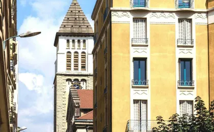 Grenoble 2-hour introductory walking tour with a local
