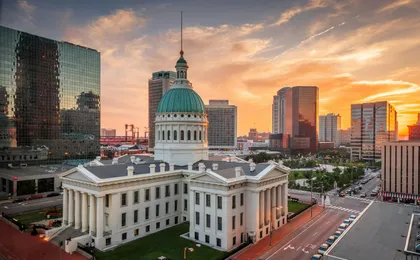 Self-Guided In-App Audio Tour to Discover St. Louis