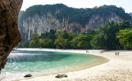 Phang Nga Bay kayak tour with sea caves
