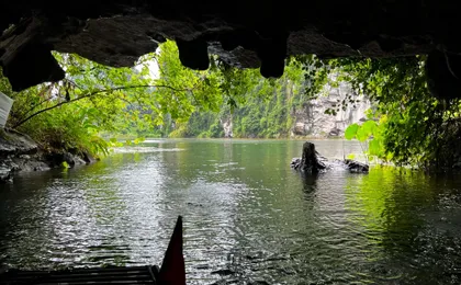 Ninh Binh day tour with Hoa Lu, Trang An and Hang Mua from Hanoi