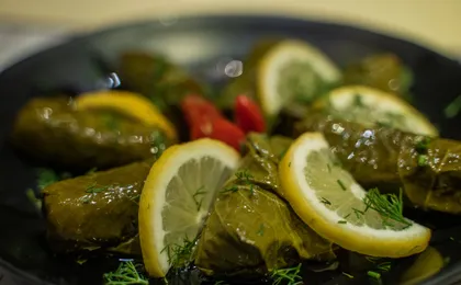 Greek Cooking Class with Market Visit and Lunch