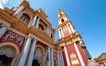 Salta historic folklore walking tour and traditional Peña