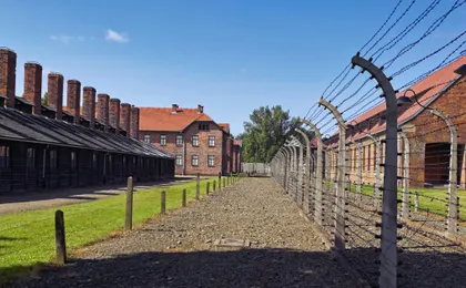Auschwitz-Birkenau Memorial full-day guided tour from Kraków