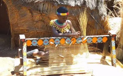 Zulu cultural tour to the Valley of a Thousand Hills from Durban