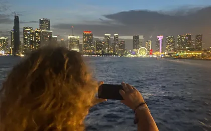 Miami Skyline Cruise of South Beach Millionaire Homes & Venetian Islands