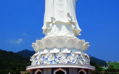 Marble Mountains and Linh Ung Pagoda half-day tour