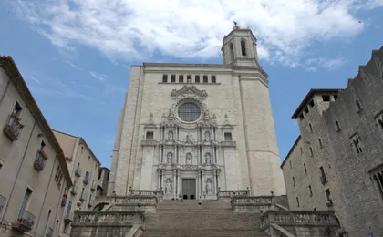 Girona full-day guided tour from Barcelona