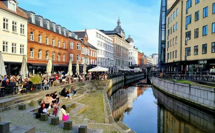 Lost in Aarhus - walking tour and city exploration game