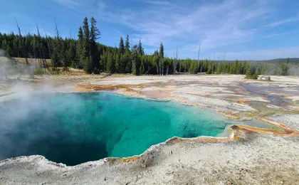 4 day Yellowstone and Tetons tour
