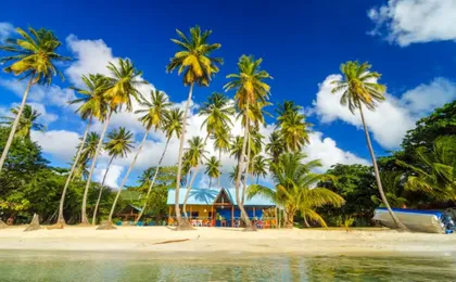 San Andrés Island guided tour in Chiva bus