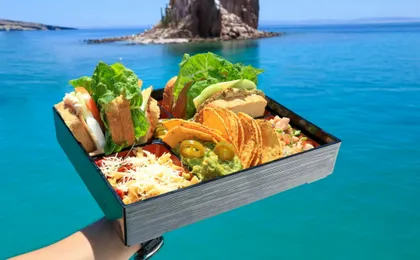 Land’s End Boat and Snorkelling Tour