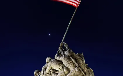 DC at dusk - night lights