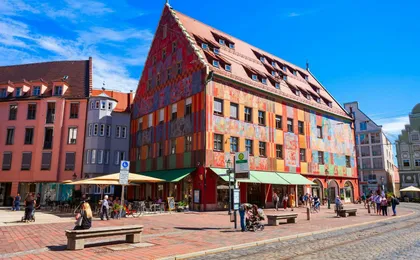 Augsburg city highlights walking tour with a local guide
