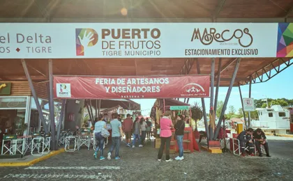 Delta premium tour: five rivers and visit to Puerto de Frutos
