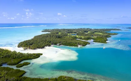 Mauritius five island speedboat tour