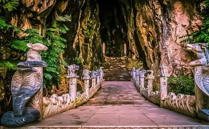 Lady Buddha, Marble Mountains, and Hoi An City Tour from Da Nang
