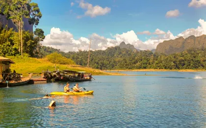 Full-Day Cheow Lan Lake Tour from Khao Lak with Kayaking and Lunch