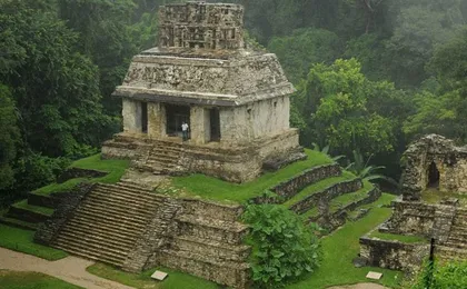 Palenque archaeological site and jungle waterfalls full-day tour from Tuxtla Gutiérrez