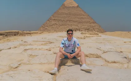 Hire Photographer, Professional Photo Shoot - Pyramids of Giza