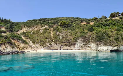 Boat Tour to the Shipwreck of Zakynthos with optional transfers