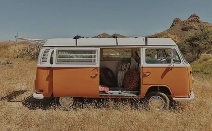 Private Vintage VW Hippie Tour to Malibu with wine tasting