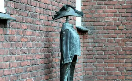 AI-Guided Walking Tour of Den Bosch with Walky the WhatsApp Chatbot