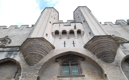 Walking Tour of Avignon and Popes' Palace