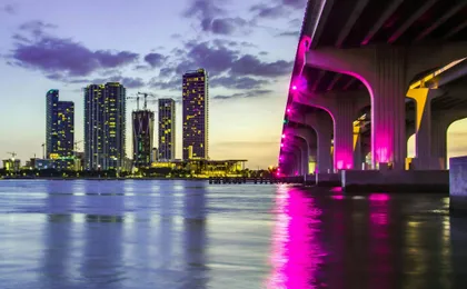 Miami celebrity boat tour and skyline views