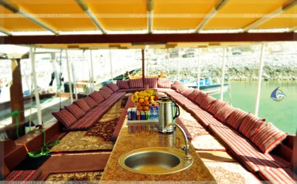 Fjords of Musandam dhow cruise half-day with drinks and fruit