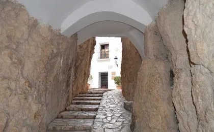 Day trip to Guadalest, Altea and the Algar Waterfalls from Alicante