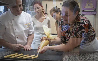 Nat Geo Day Tour: Baguette and Éclair Initiation with a French Master Baker