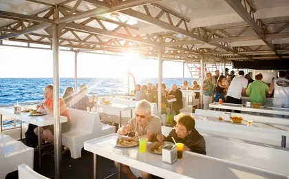 Cabo San Lucas Dinner Cruise and Sunset Tour